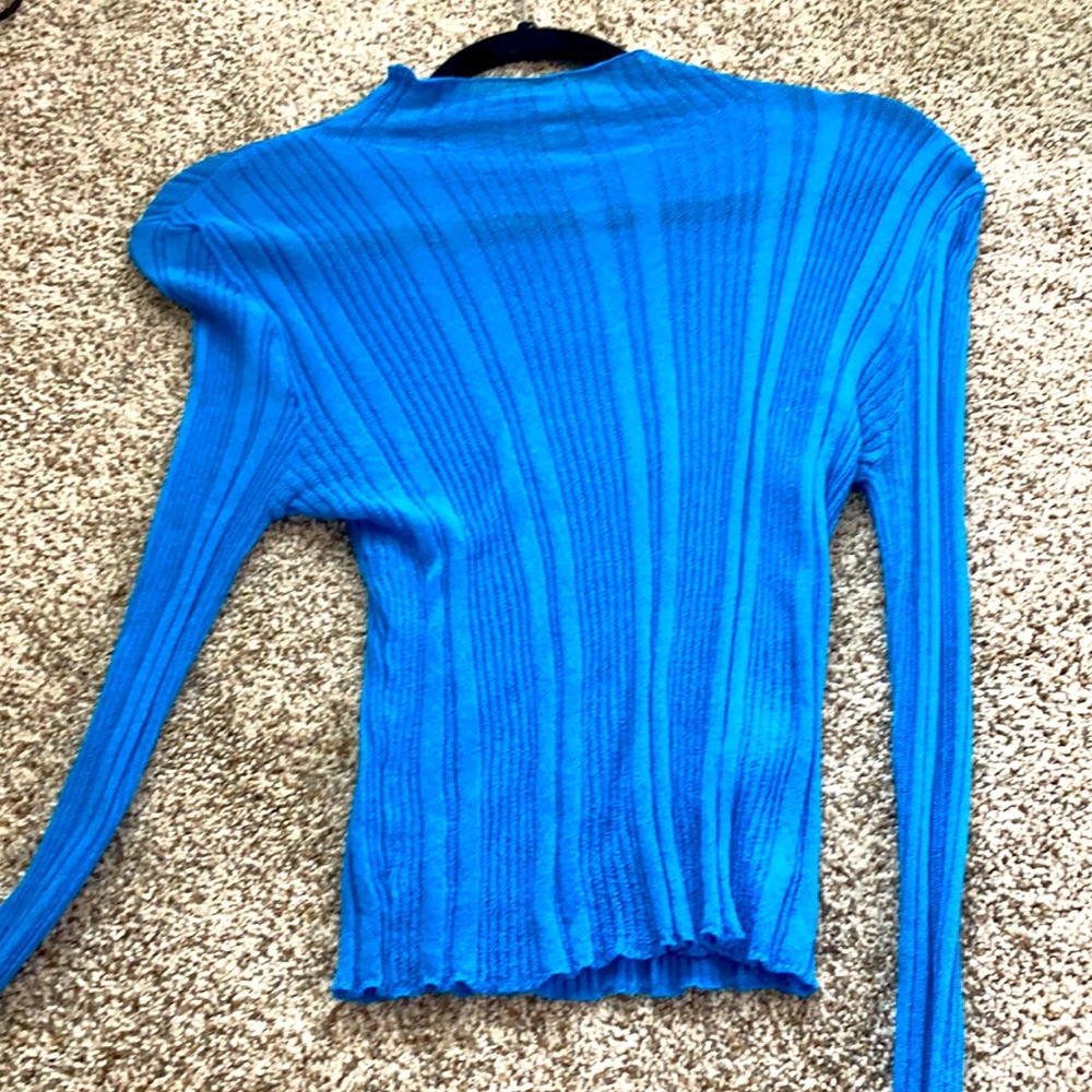 Blue miss guided mesh top